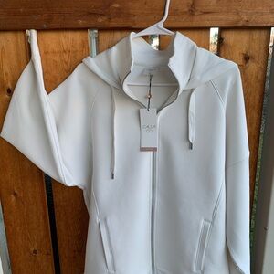 Calia by Carrie Underwood -  luxurious White Women's Hoodie/Jacket/sweatshirt